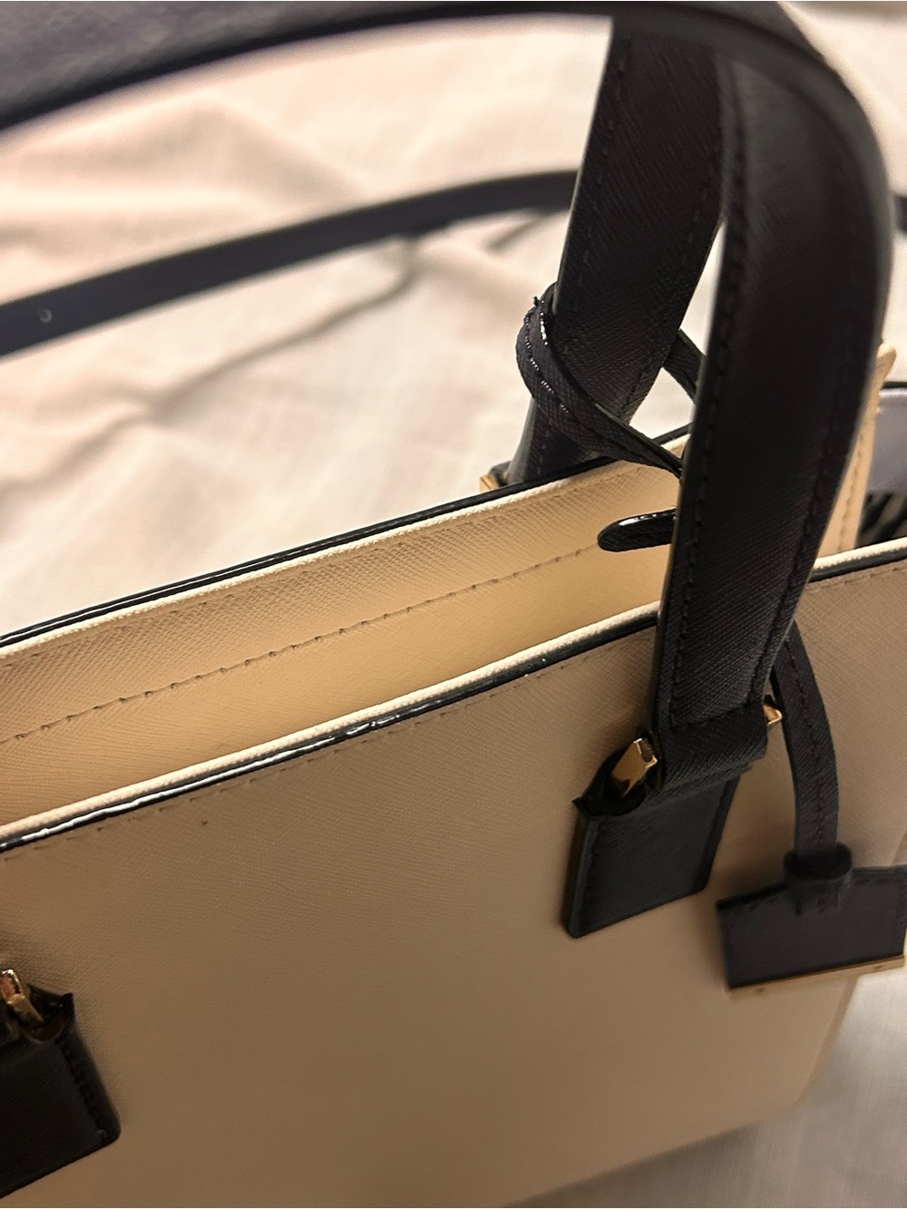 Kate Spade Cream & Blue Leather Tote with Detachable Strap - Picture 6 of 8